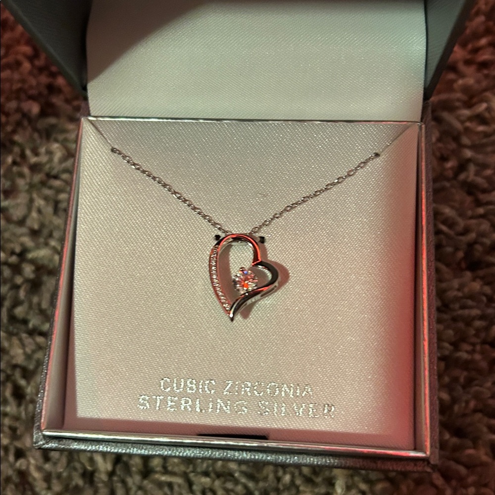 Silver Heart Pendant Necklace